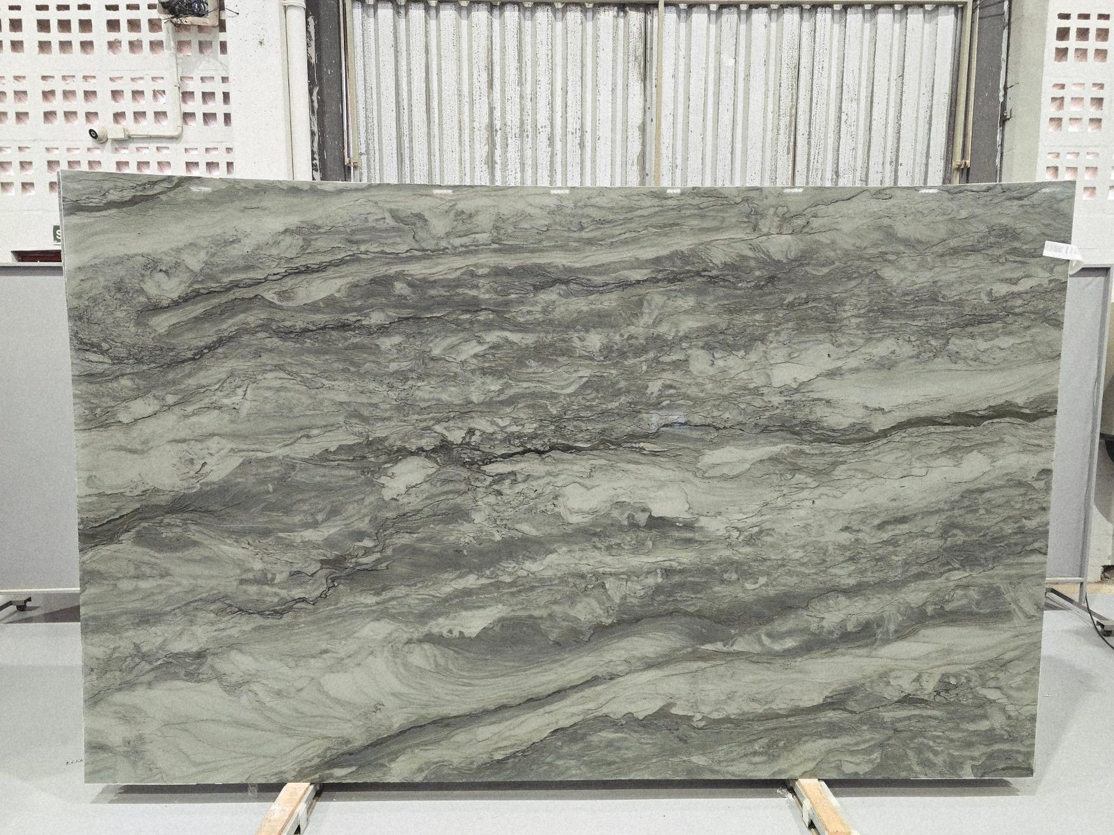 Le Bleu Quartzite